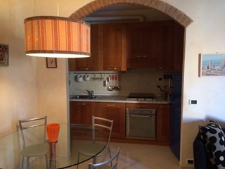 Trilocale in Affitto a Colle di Val D'Elsa, 650€, 65 m², arredato