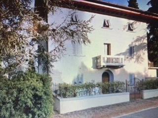 Villa in Vendita a Quarrata, 244'125&euro;, 364 m²