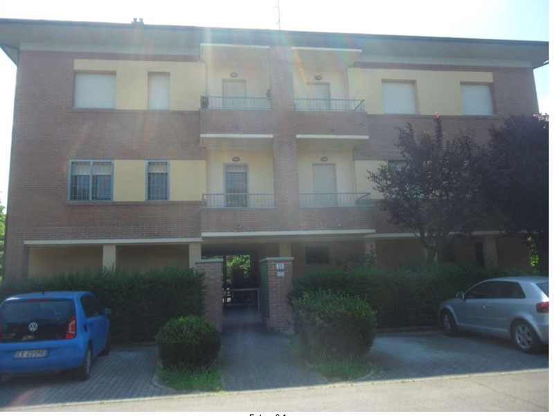 Appartamento in Vendita a Modena, 171'000€, 135 m²