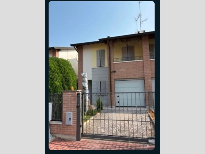 Villetta a schiera in Vendita a Nonantola, 223'400€, 140 m²