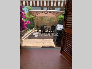 Bilocale in Vendita a Massa, zona Marina di Massa, 230'000&euro;, 48 m²