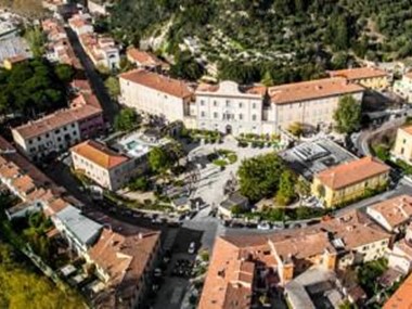 Immobile commerciale in Vendita a San Giuliano Terme, 95'000&euro;, 48 m²