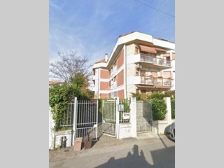 Quadrilocale in Vendita a Massa, zona Marina di Massa, 33'283€, 191 m²