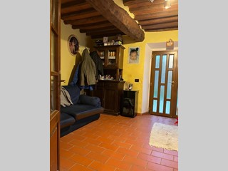 Casa Indipendente in Vendita a Calci, zona Castelmaggiore, 155'000&euro;, 60 m², arredato