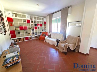 Appartamento in Vendita a Massa, 228'000€, 120 m²