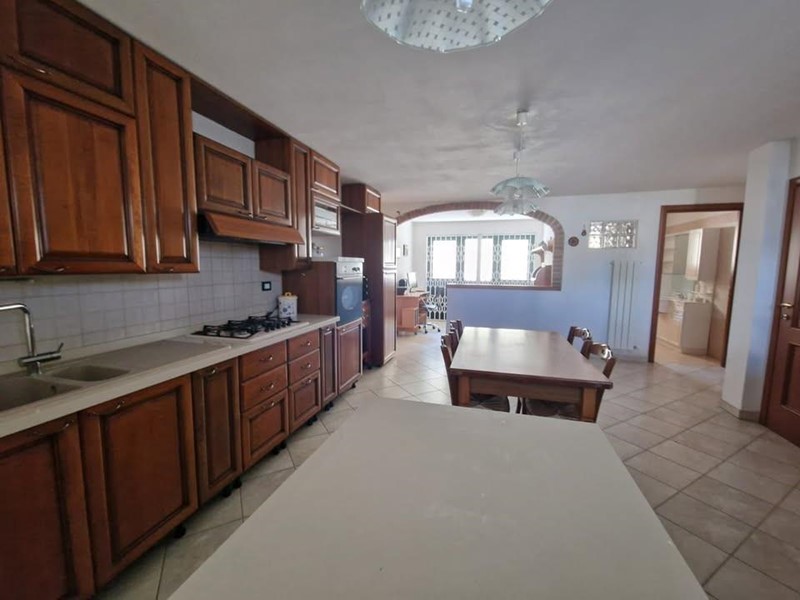 Villetta a schiera in Vendita a Cecina, 300'000&euro;, 90 m², arredato