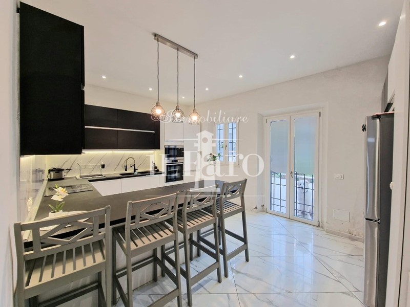 Casa Indipendente in Vendita a Campi Bisenzio, zona Capalle, 398'000&euro;, 130 m², arredato