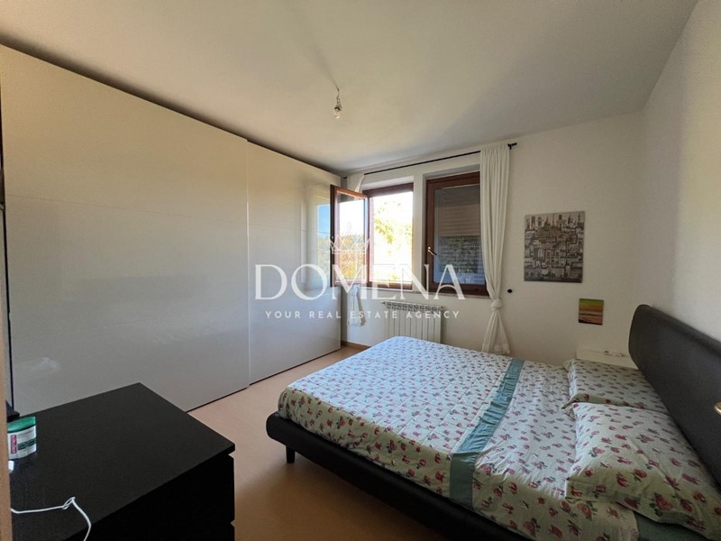 Bilocale in Vendita a Castelnuovo Berardenga, zona Ponte a Bozzone, 125'000€, 45 m², arredato, con Box