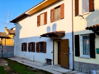 Casa Semi Indipendente in Vendita a Casei Gerola, 30'536&euro;, 171 m²