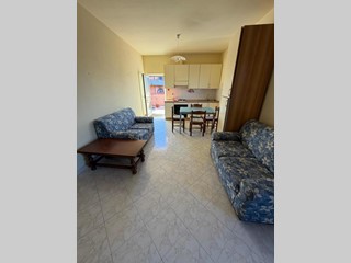 Villa bifamiliare in Affitto a Sarzana, 650&euro;, 75 m², arredato