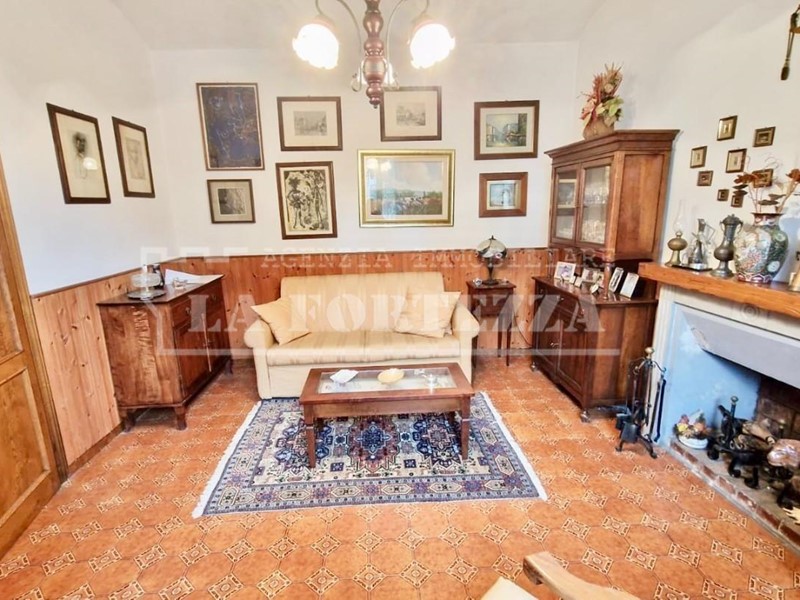 Appartamento in Vendita a San Giuliano Terme, 195'000&euro;, 170 m²