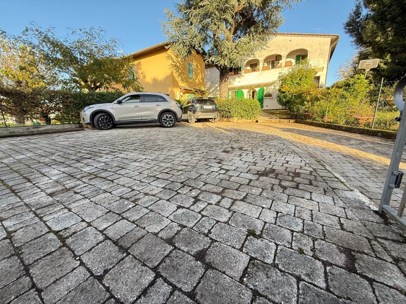 Quadrilocale in Vendita a Casciana Terme Lari, zona Perignano, 205'000&euro;, 96 m², arredato