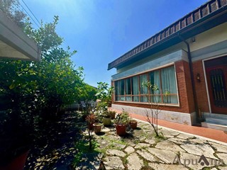 Villa bifamiliare in Vendita a Massa, 310'000&euro;, 130 m², arredato