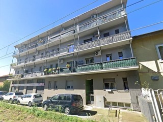 Trilocale in Vendita a Cormano, 137'250&euro;, 88 m², con Box