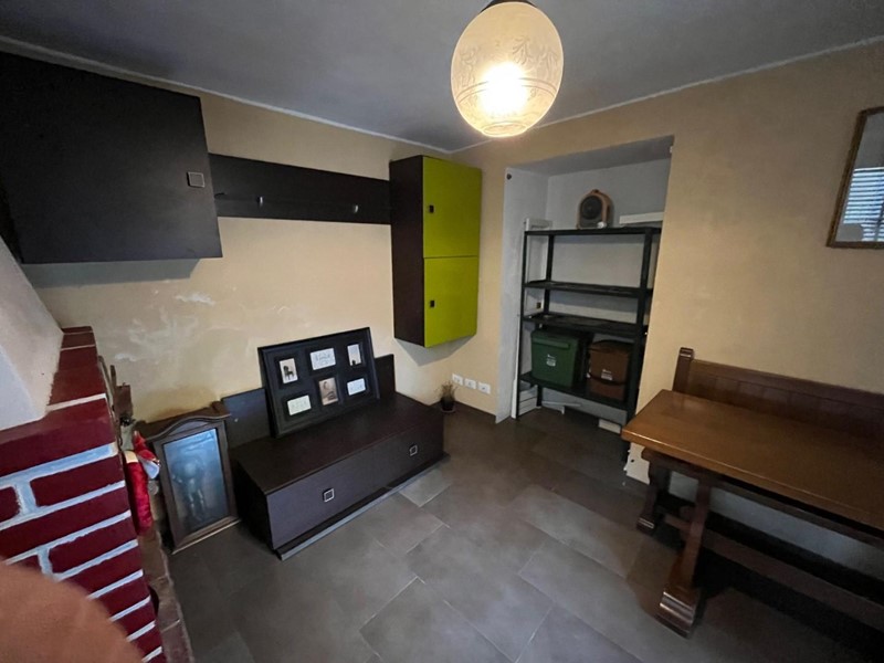 Casa Semi Indipendente in Vendita a Massa, 109'000&euro;, 70 m², arredato