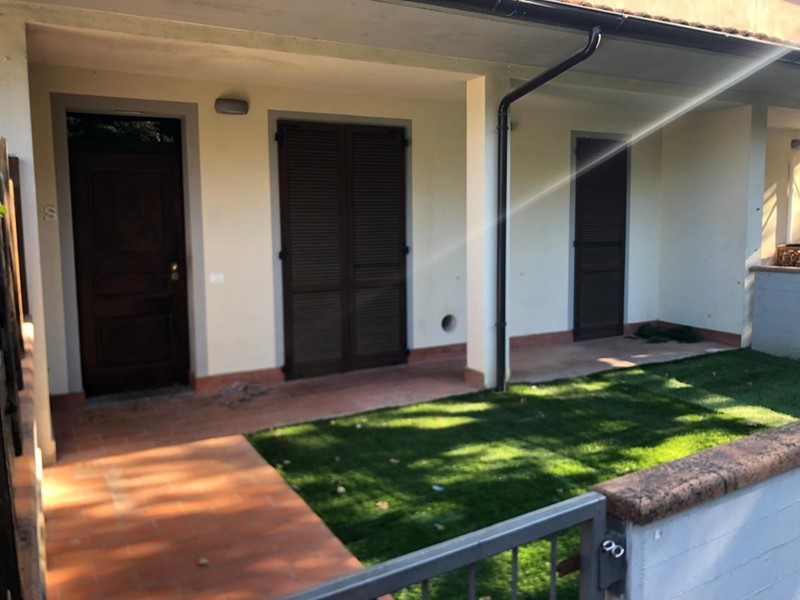 Quadrilocale in Vendita a Santa Maria a Monte, zona Montecalvoli Alto, 129'000&euro;, 85 m², con Box