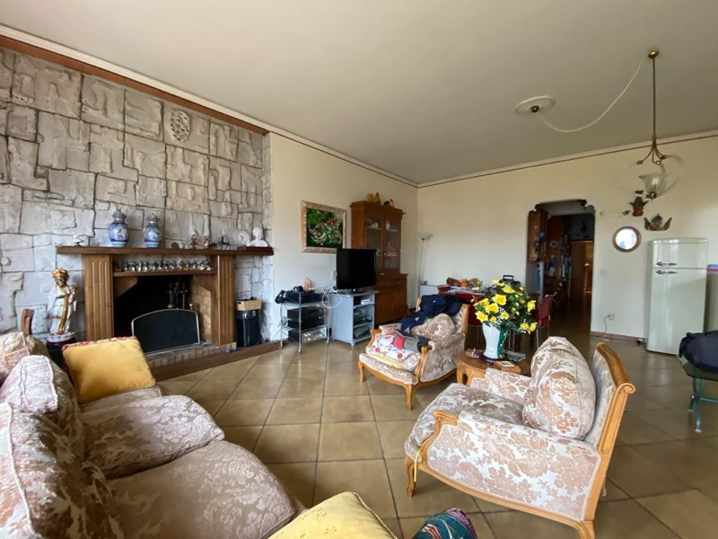 Casa Indipendente in Vendita a Montelupo Fiorentino, 490'000&euro;, 200 m²