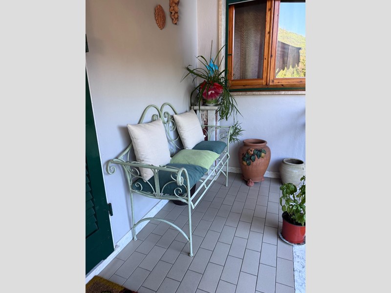 Trilocale in Vendita a Massa, 150'000€, 73 m², arredato