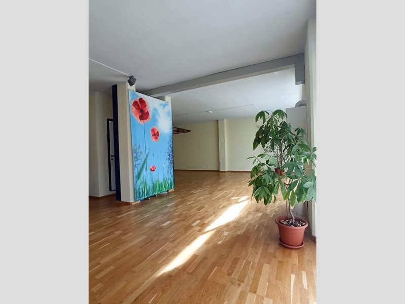 Immobile commerciale in Vendita a Lucca, zona San Marco, 180'000€, 98 m²