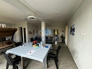 Quadrilocale in Vendita a Ameglia, zona Bocca di Magra, 229'000€, 75 m²