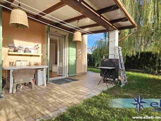 Appartamento in Vendita a Massa, zona Marina di Massa, 265'000€, 108 m², arredato