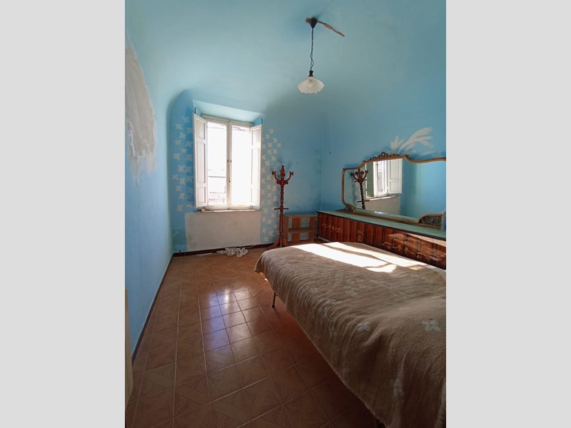 Casa Indipendente in Vendita a Cascina, zona Navacchio, 150'000&euro;, 130 m²