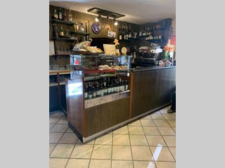 Attività commerciale in Vendita a Fiano, 25'000&euro;, 80 m²