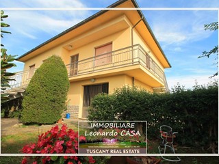 Villa in Vendita a Empoli, 349'000&euro;, 250 m², con Box