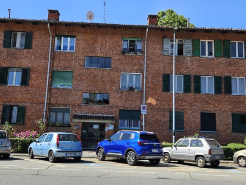 Quadrilocale in Vendita a Torino, 88'500&euro;, 98 m²