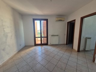 Quadrilocale in Vendita a Campiglia Marittima, zona Venturina, 169'000€, 75 m², con Box