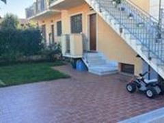 Appartamento in Vendita a Massa, zona Marina di Massa, 245'000€, 125 m², arredato