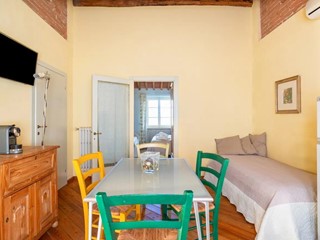 Monolocale in Affitto a Pontedera, zona Montecastello, 600&euro;, 30 m², arredato