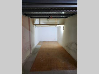 Box in Vendita a Siena, 22'000&euro;, 16 m², con Box