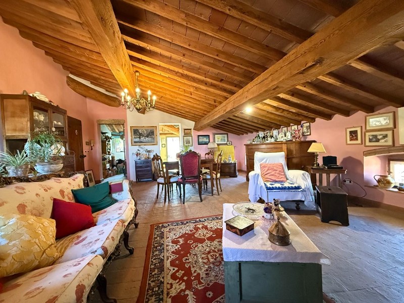 Appartamento in Vendita a Casciana Terme Lari, zona Casciana Terme, 140'000&euro;, 119000 m², arredato