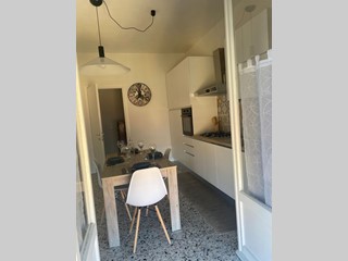 Appartamento in Affitto a La Spezia, 1'250€, 120 m², arredato