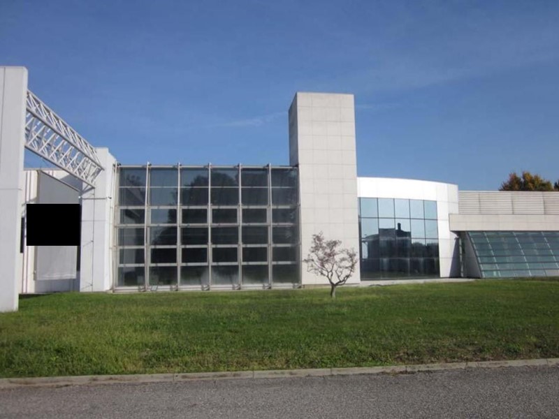 Capannone in Vendita a Mede, 360'957&euro;, 3754 m²