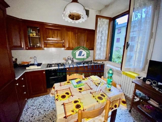 Quadrilocale in Vendita a Montecatini Terme, 130'000€, 110 m², arredato