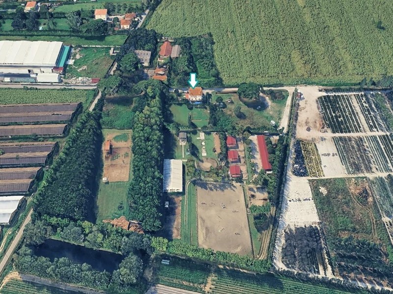 Villa in Vendita a San Giuliano Terme, 238'500&euro;, 323 m²