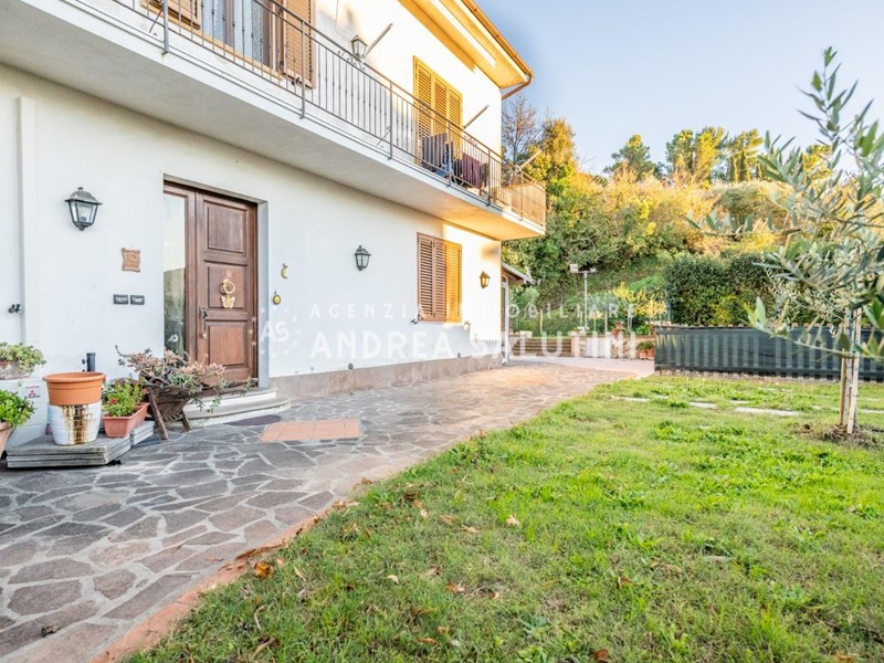 Villa bifamiliare in Vendita a Palaia, 185'000&euro;, 105 m², arredato