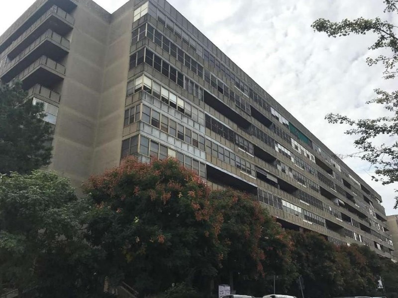 Appartamento in Vendita a Pieve Emanuele, 107'250&euro;, 148 m²