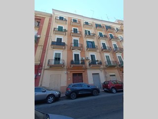 Bilocale in Vendita a Taranto, 48'000€, 85 m², arredato