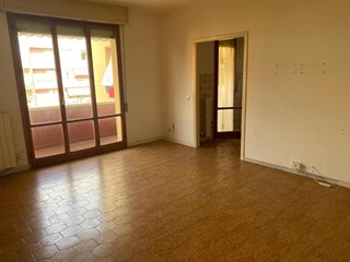 Appartamento in Vendita a Cascina, 159'000&euro;, 130 m², con Box