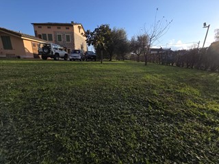 Villa in Vendita a Porcari, 460'000&euro;, 240 m², arredato, con Box