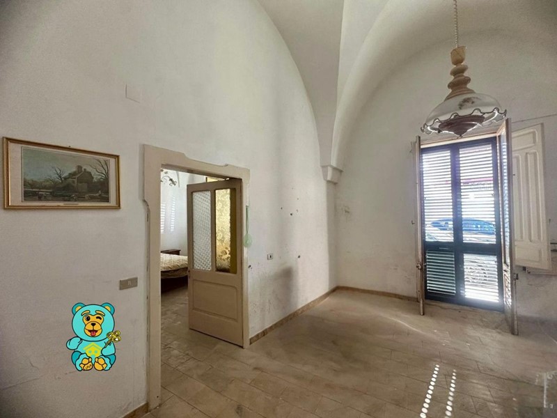 Casa Indipendente in Vendita a Carmiano, 45'000€, 78 m²