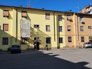 Quadrilocale in Vendita a Firenze, zona Novoli, 220'000€, 65 m², arredato, con Box