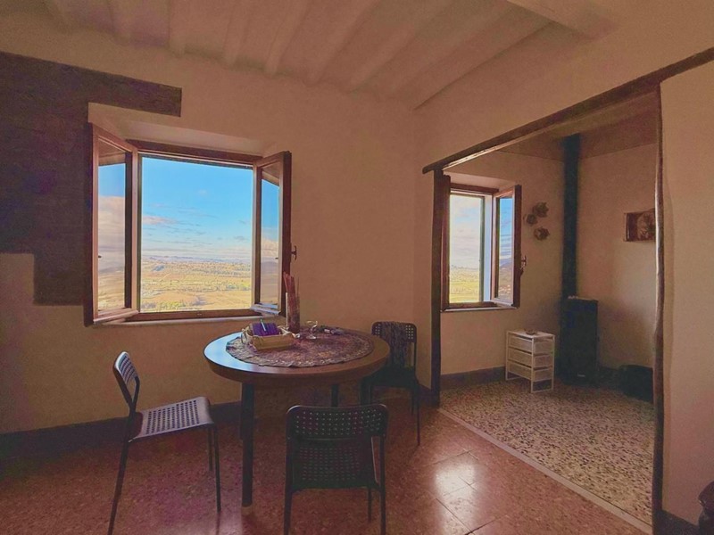 Trilocale in Vendita a Peccioli, 60'000&euro;, 50 m², arredato