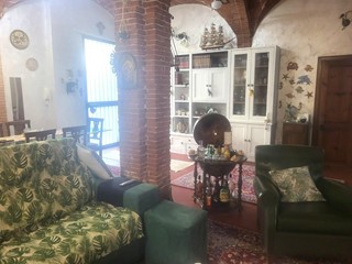 Casa Indipendente in Vendita a Cascina, zona San Frediano a Settimo, 230'000&euro;, 130 m²