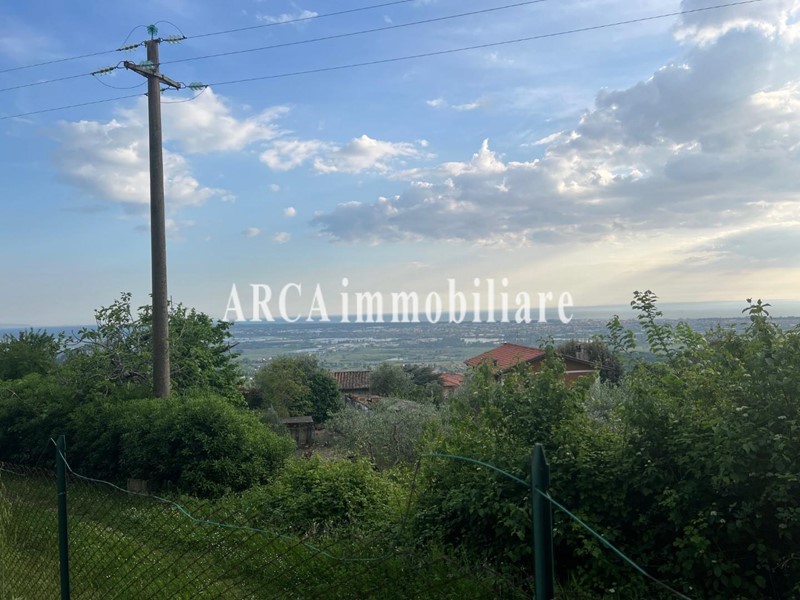 Terreno edificabile in Vendita a Pietrasanta, 180'000&euro;, 2000 m²