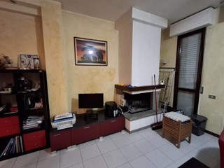 Bilocale in Vendita a Empoli, 165'000&euro;, 55 m², arredato, con Box