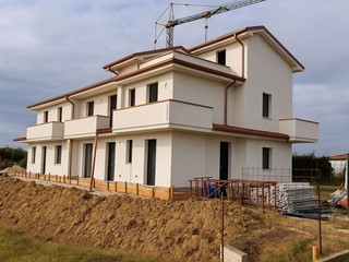 Villa bifamiliare in Vendita a Pontedera, 377'000&euro;, 145 m²